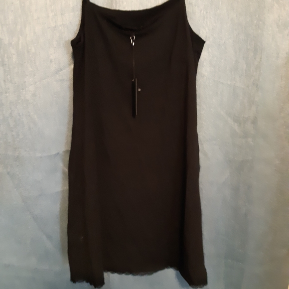 Little black and little grey dress - Picture 6 of 7